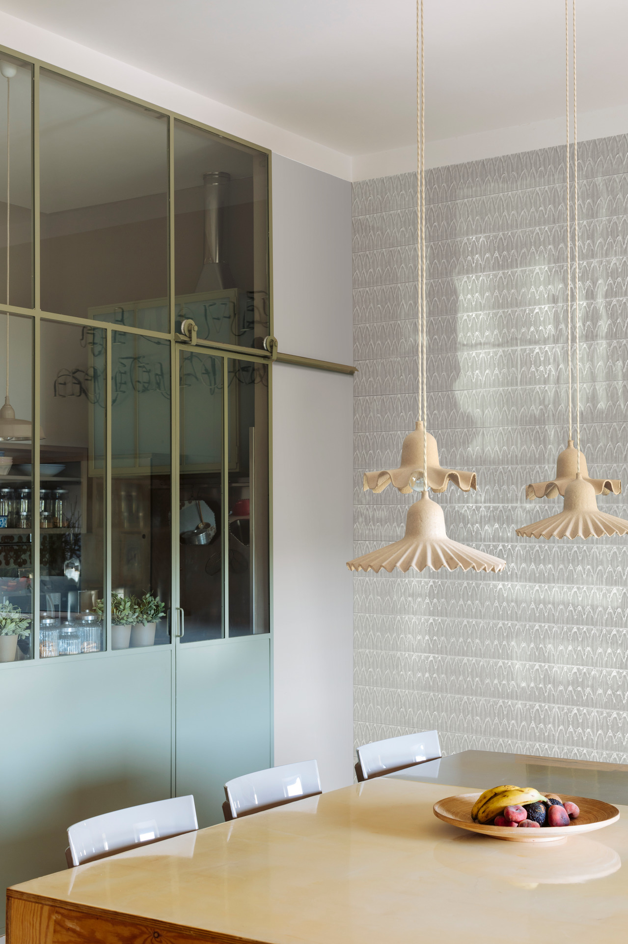 Ragno Sol Lifestyle Image